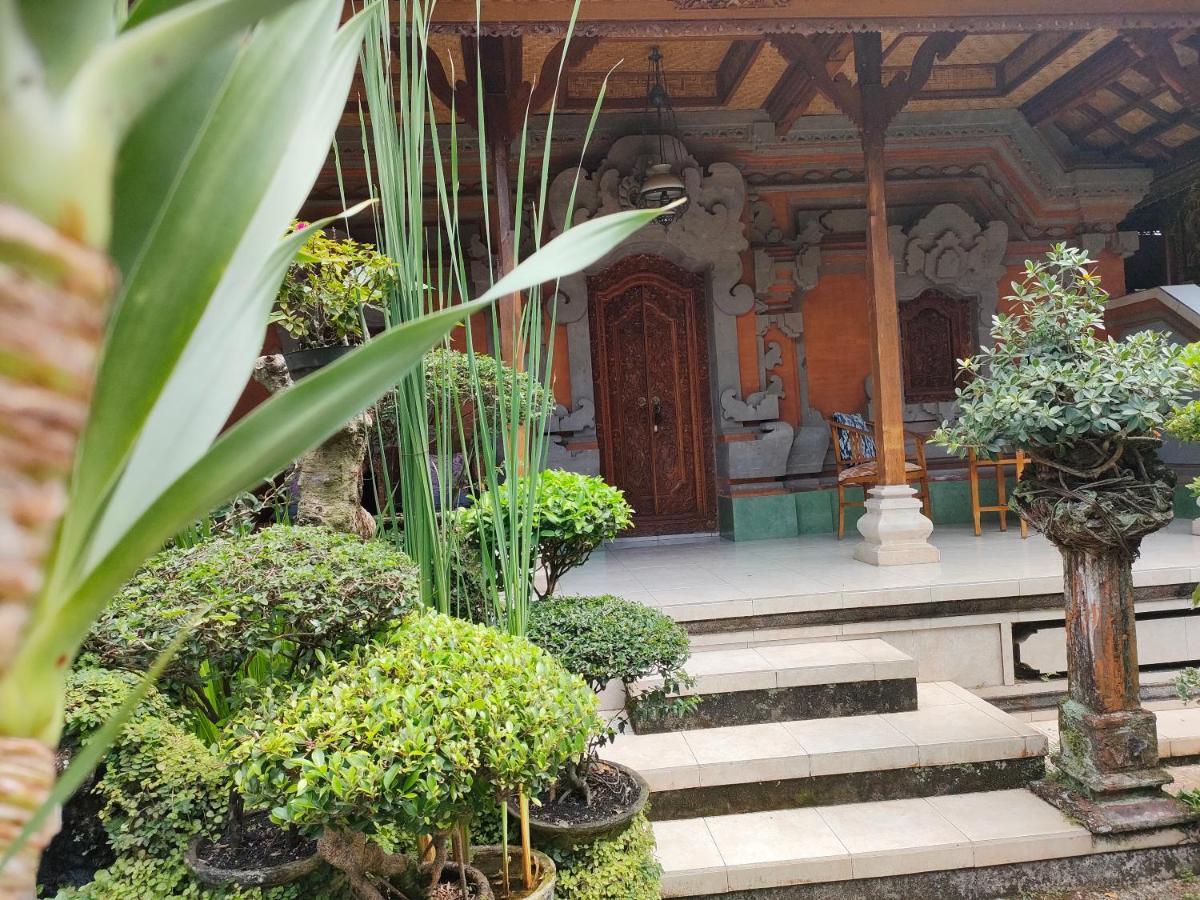 Dika Accommodation Ubud Exterior photo