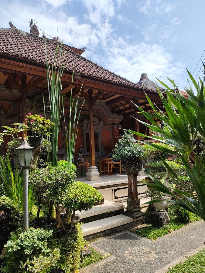 Dika Accommodation Ubud Exterior photo